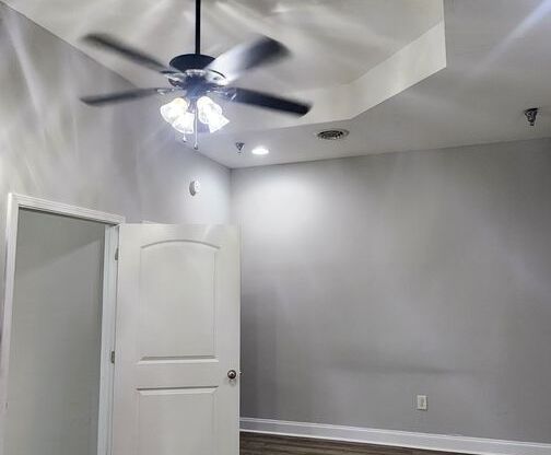 1 bed, 1 bath, 800 sqft, $1,250, Unit Unit 290