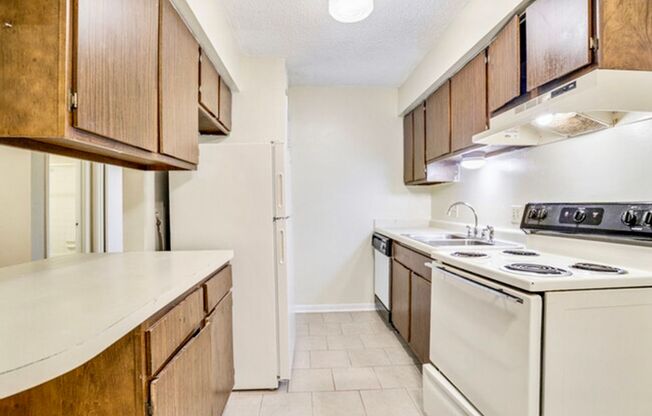 1 bed, 1 bath, 700 sqft, $695, Unit Unit 111