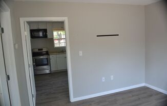 1 bed, 1 bath, $700