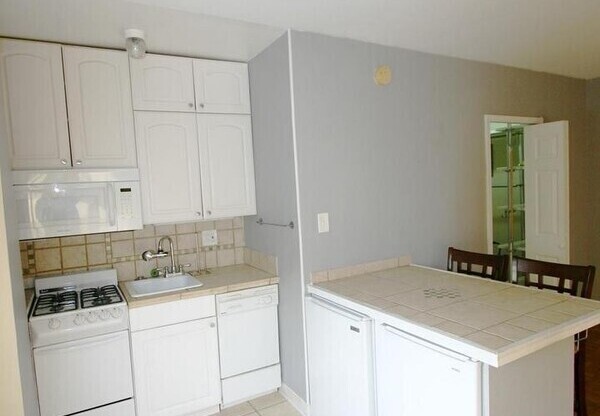 5315 Connecticut Ave NW