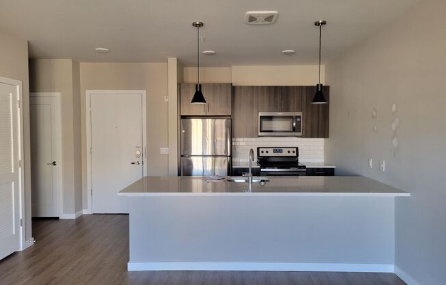 1 bed, 1 bath, 780 sqft, $2,350, Unit 314