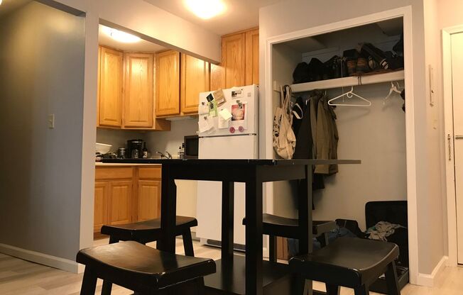 1 bed, 1 bath, 469 sqft, $1,750, Unit 04