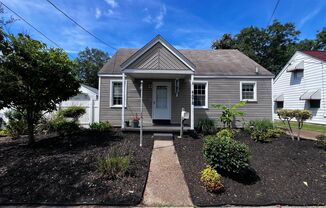 Adorable Cape Cod in Norfolks Norview Heights