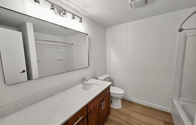 2 beds, 1 bath, 950 sqft, $2,195, Unit 113