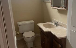 2 beds, 1 bath, $900