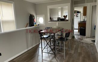 1 bed, 1 bath, $1,025, Unit UP