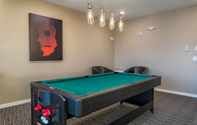 Studio, 1 bath, 611 sqft, $1,015, Unit 112