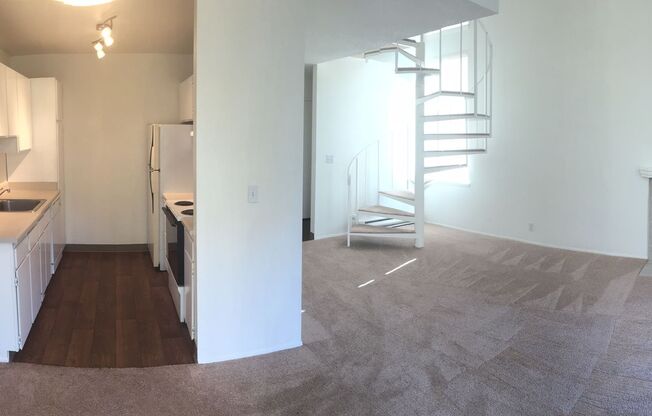 1 bed, 1 bath, 834 sqft, $1,475, Unit 902