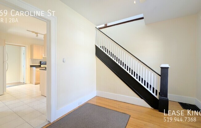 569 CAROLINE ST