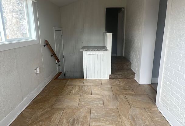 3 beds, 3 baths, $2,998