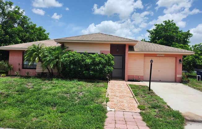 Single Family 3 bedroom 2 bath Must See