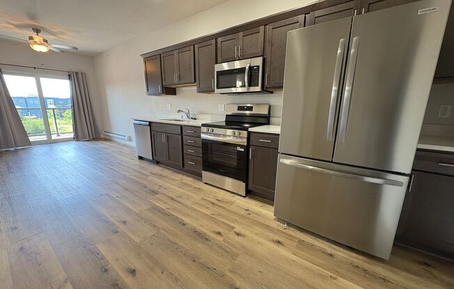 1 bed, 1 bath, 562 sqft, $1,450, Unit 5117-202