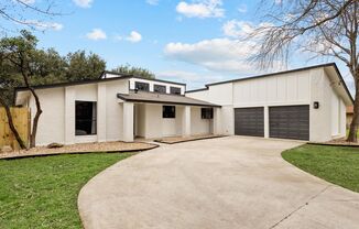 Freshly Renovated Beauty in Prime North Central San Antonio!