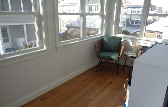 18 NEWTON ST
