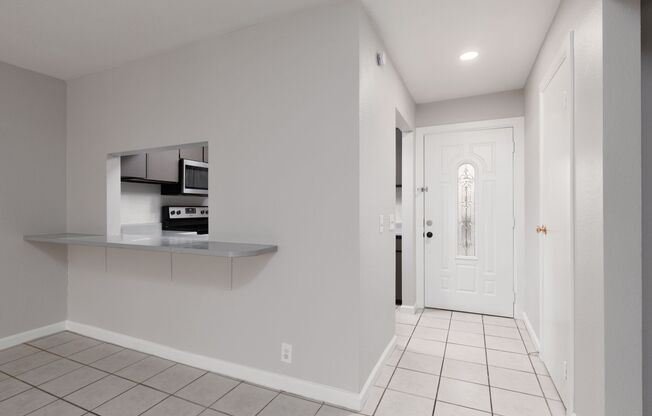 Modern 2 Bed, 2 Bath Condo Near UNLV – Prime Central Location!