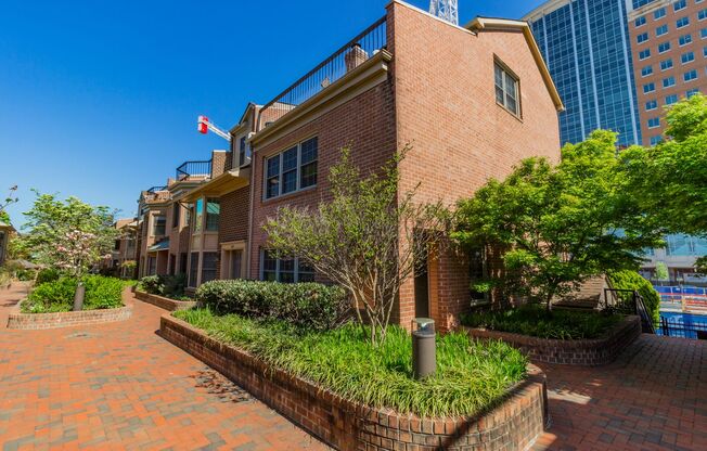 Beautiful 3 Bedroom 3/2 Bath Brick End Unit Townhome Directly Across From Ballston Mall
