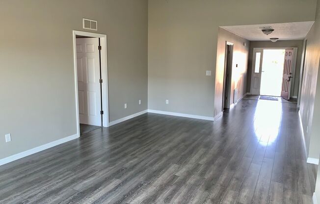 Move in ready 3/2 Renovated