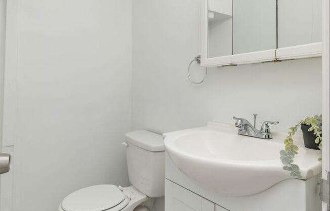 1 bed, 1.5 baths, 1,274 sqft, $1,795, Unit 1429-1