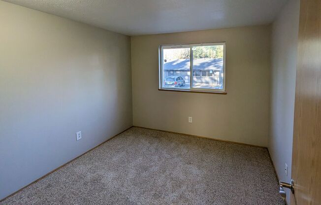 2 beds, 2 baths, 950 sqft, $1,350, Unit 23