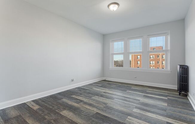 Studio, 1 bath, 362 sqft, $1,450, Unit 605