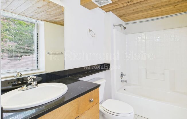 1 bed, 1 bath, 719 sqft, $1,220, Unit 203