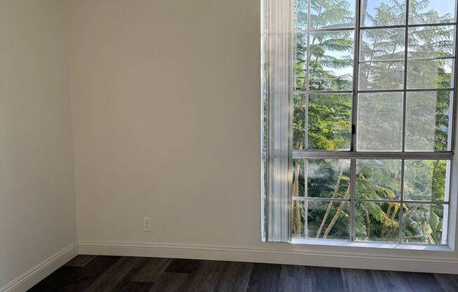 2 beds, 2 baths, 1,000 sqft, $2,875, Unit 201