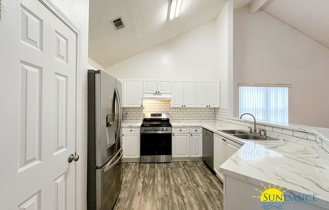Charming 3-Bedroom Home in Forest Oaks!