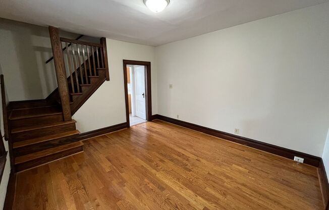 431 Tompkins