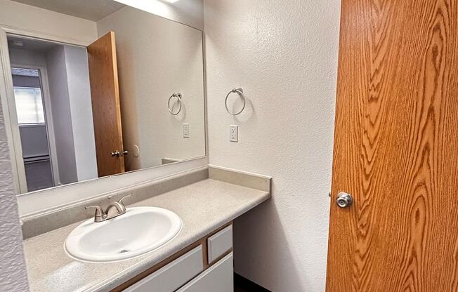 2 beds, 1 bath, 902 sqft, $1,375, Unit W - 053