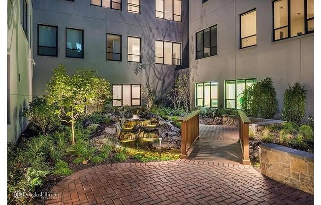 2 beds, 2 baths, 891 sqft, $6,825, Unit 604