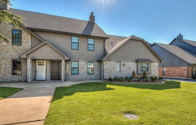 11910 Shady Trail Lane