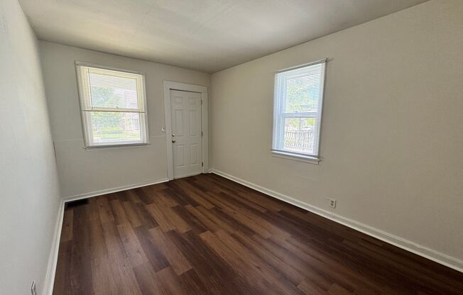 Now showing this 1 BR, 1BA home located at 807 Jefferson Ave., Indianapolis, IN