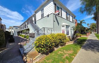2035 Pine Ave.
