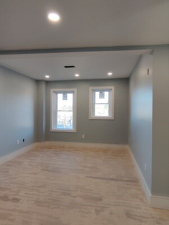 9 UNIVERSITY RD