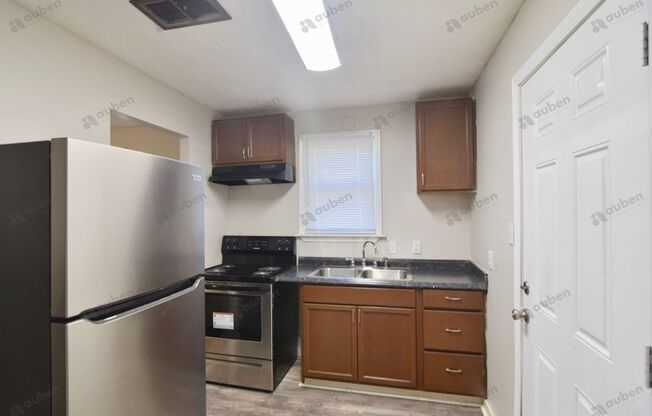 2 beds, 1 bath, $1,000