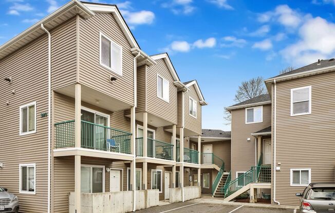 Gateway Apartments