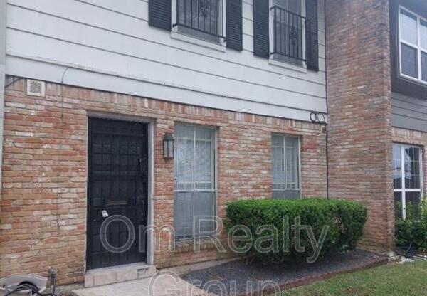 1846 HOLLISTER RD