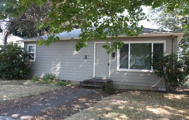 2 Bedroom Duplex ~ Albany ~ Pet Friendly