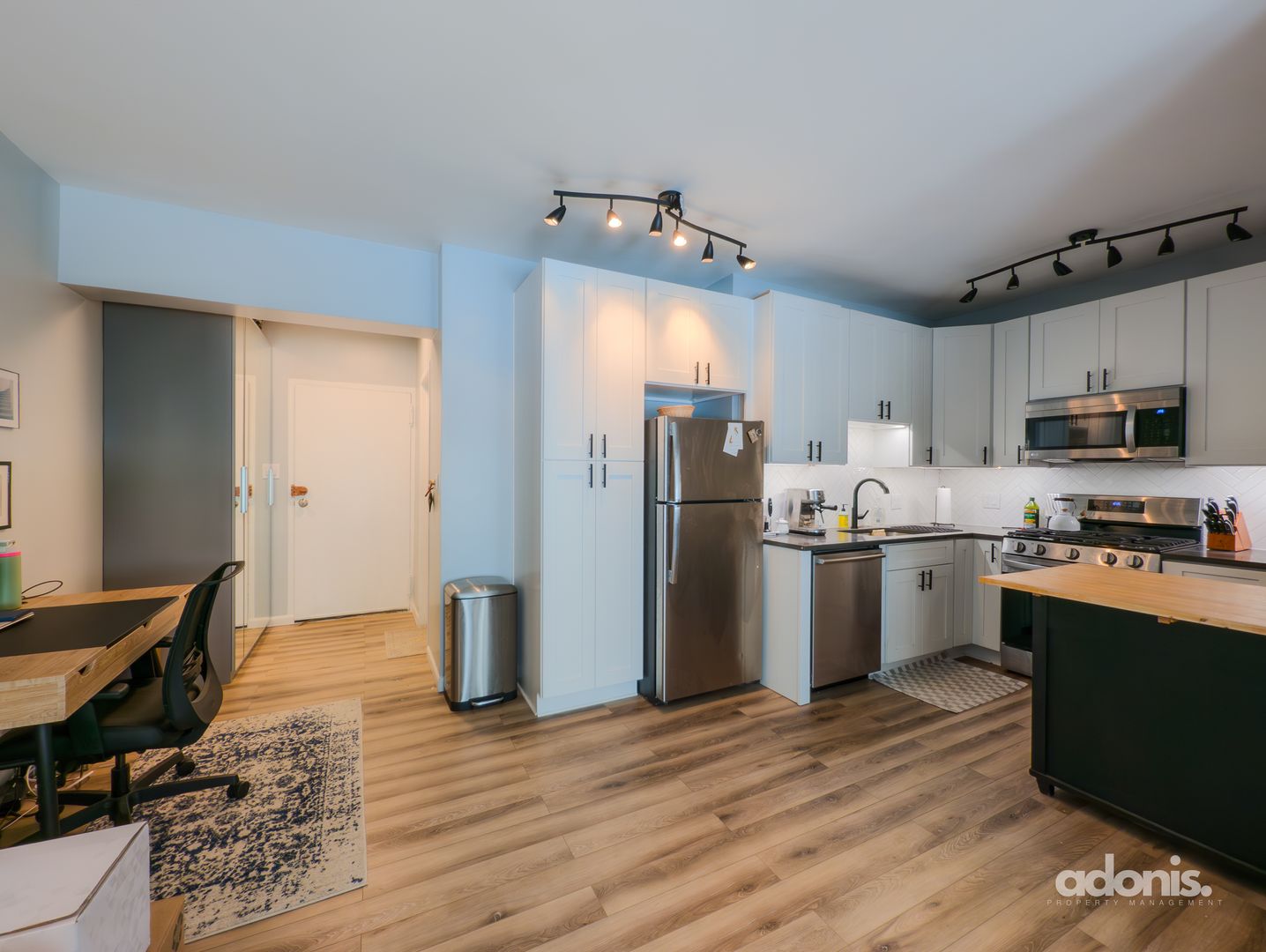 Modern, Light-Filled Junior 1BR in Prime Dupont Location