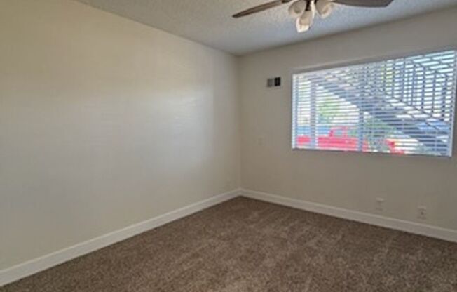 2 beds, 1 bath, 850 sqft, $2,200, Unit 6
