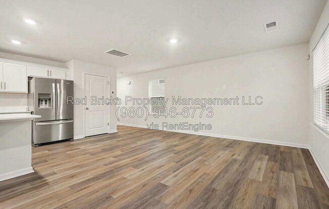 4 beds, 2.5 baths, 1,616 sqft, $1,995