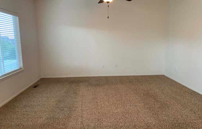 2462 MARSHFIELD LN