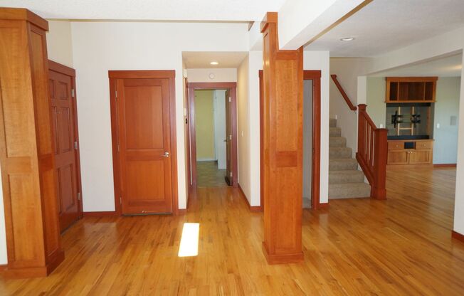 Stunning SW Portland (Arranmore) 4-bedroom 3.5-bathroom home