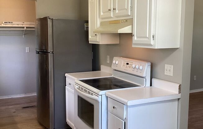 3 beds, 1 bath, $1,499