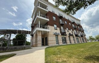 1111 S. Marshall Street - Unit 488-1BR/1BA Condo at the Summit at Gateway!