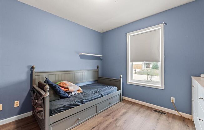 3 beds, 3 baths, 1,434 sqft, $2,200, Unit Mount Olympus Ct 106