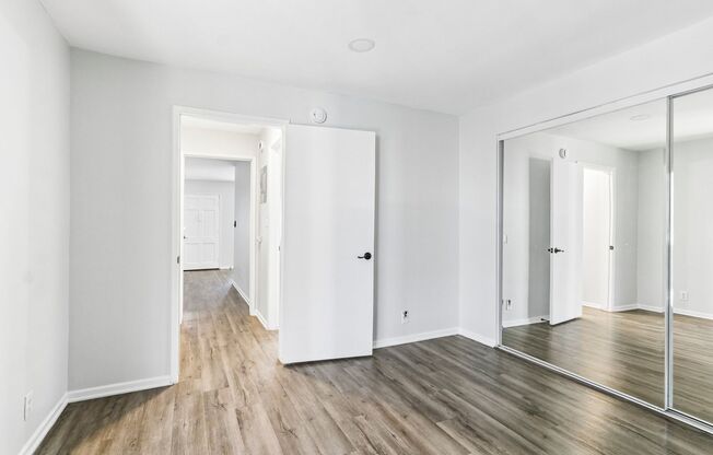 2 beds, 1 bath, 750 sqft, $1,698, Unit 209