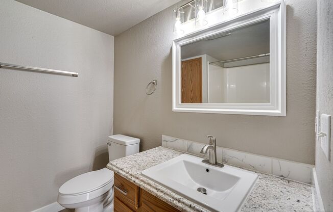 2 beds, 2 baths, 975 sqft, $1,299, Unit N104