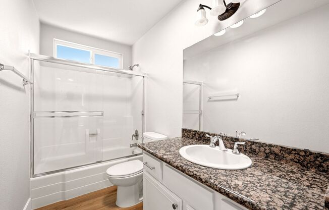 3 beds, 2 baths, $3,295