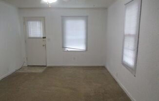 2 beds, 1 bath, $1,700